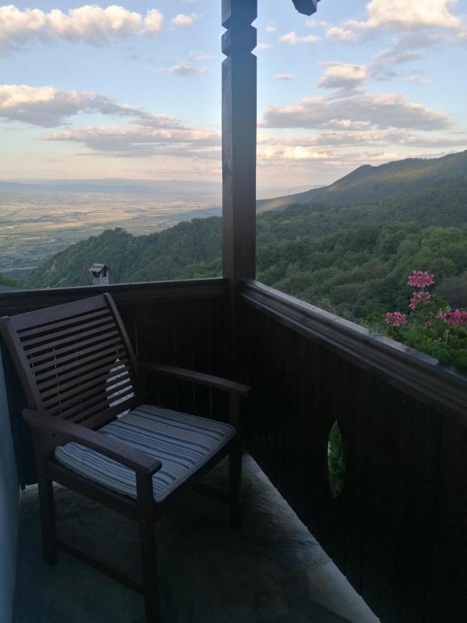 Yancheva Guest House Delchevo Экстерьер фото