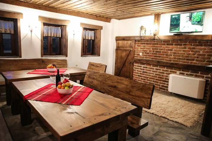 Yancheva Guest House Delchevo Экстерьер фото